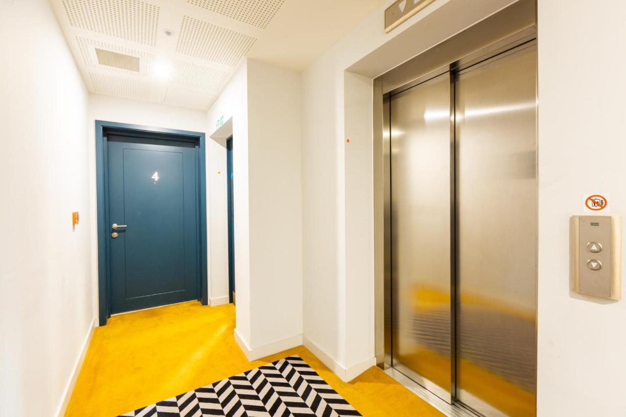 Austin David Apartments Royal Wharf London Exteriör bild